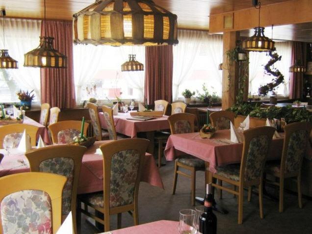 Hotel Hirschen Alt St. Johann Exteriör bild