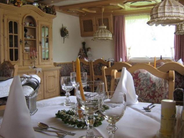 Hotel Hirschen Alt St. Johann Exteriör bild