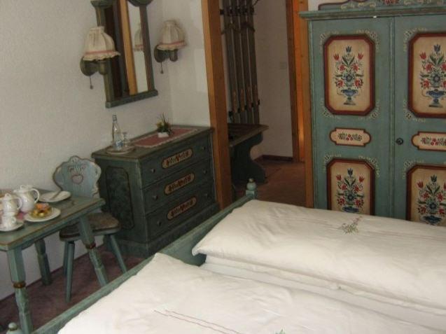 Hotel Hirschen Alt St. Johann Rum bild