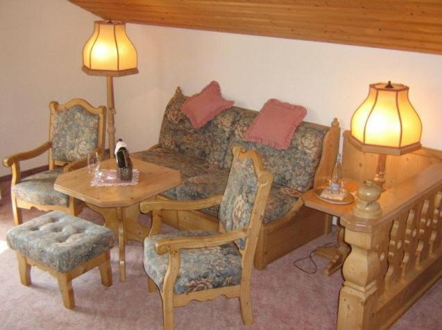 Hotel Hirschen Alt St. Johann Rum bild