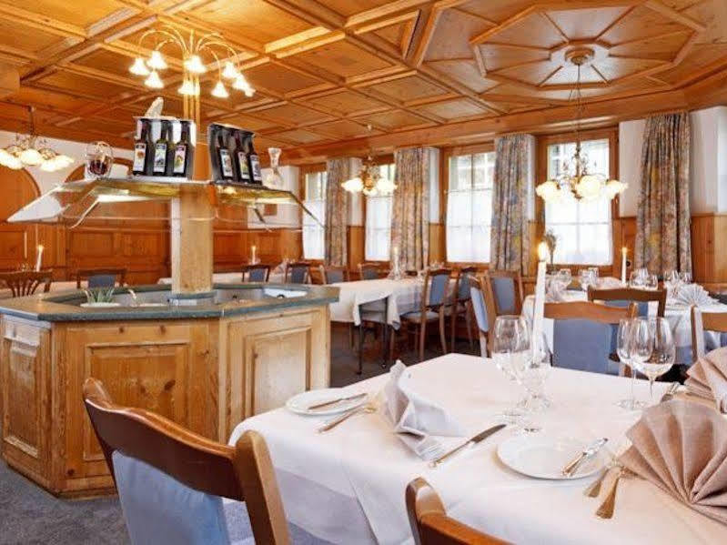 Hotel Hirschen Alt St. Johann Exteriör bild