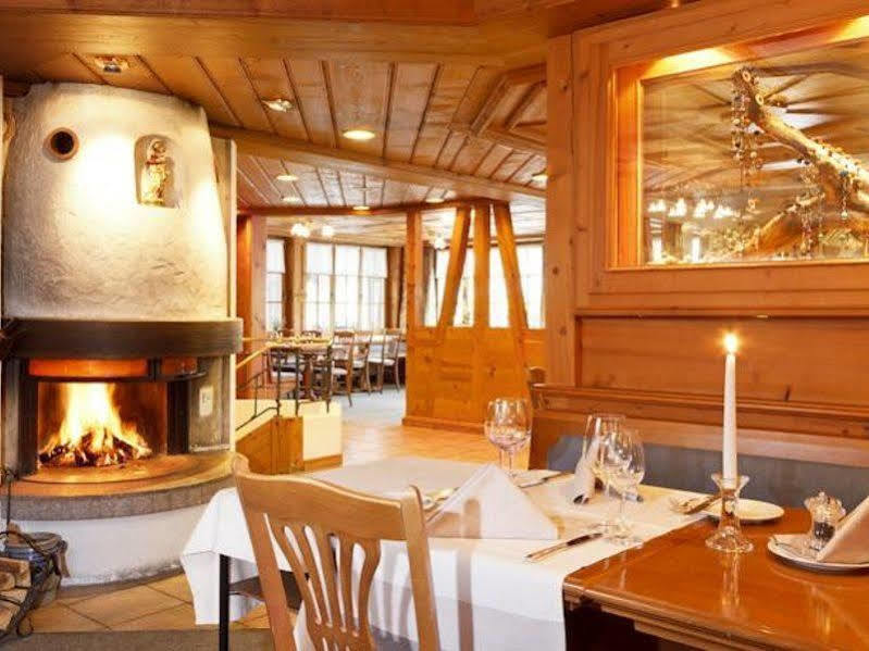 Hotel Hirschen Alt St. Johann Exteriör bild